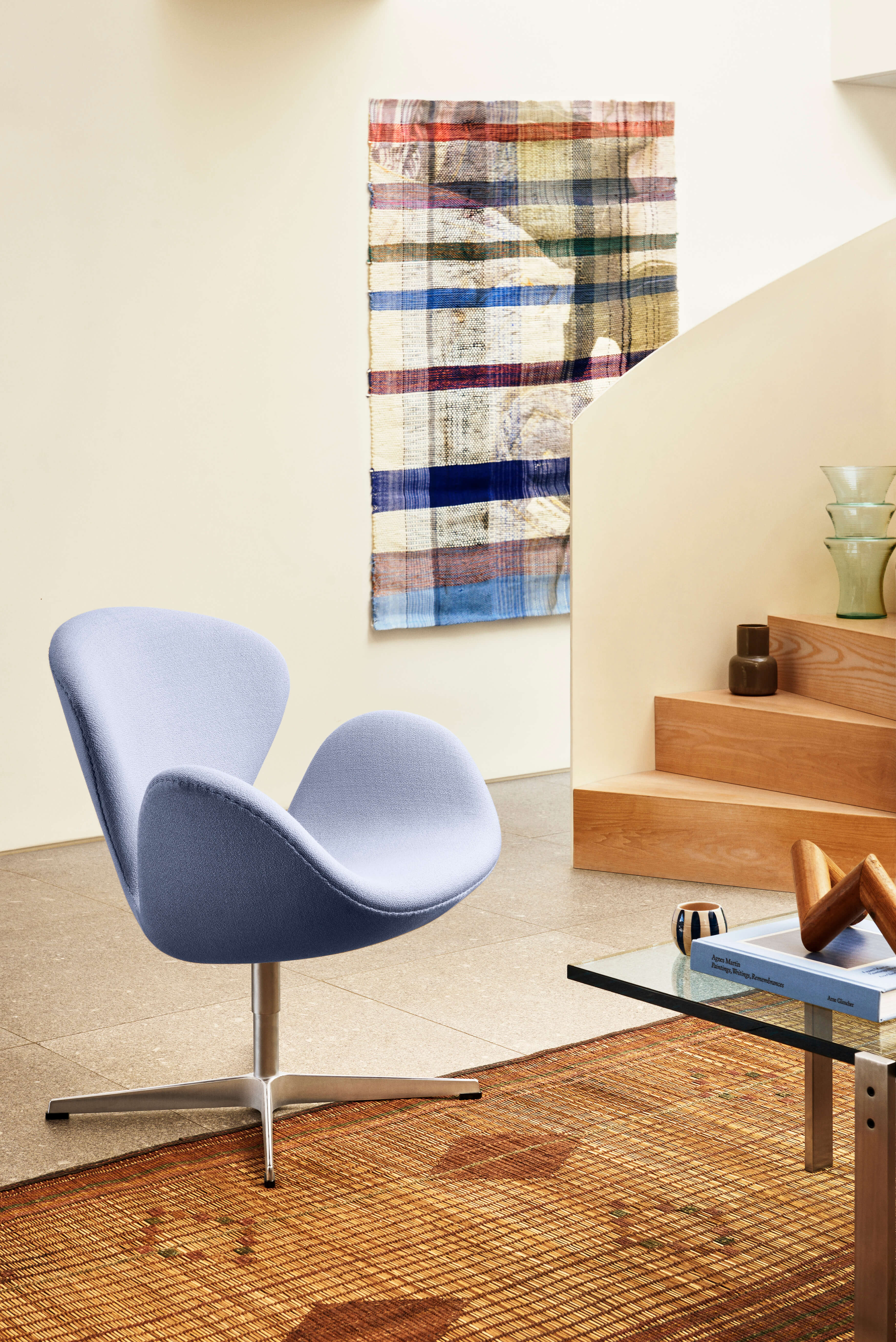 Swan Chair by Arne Jacobsen