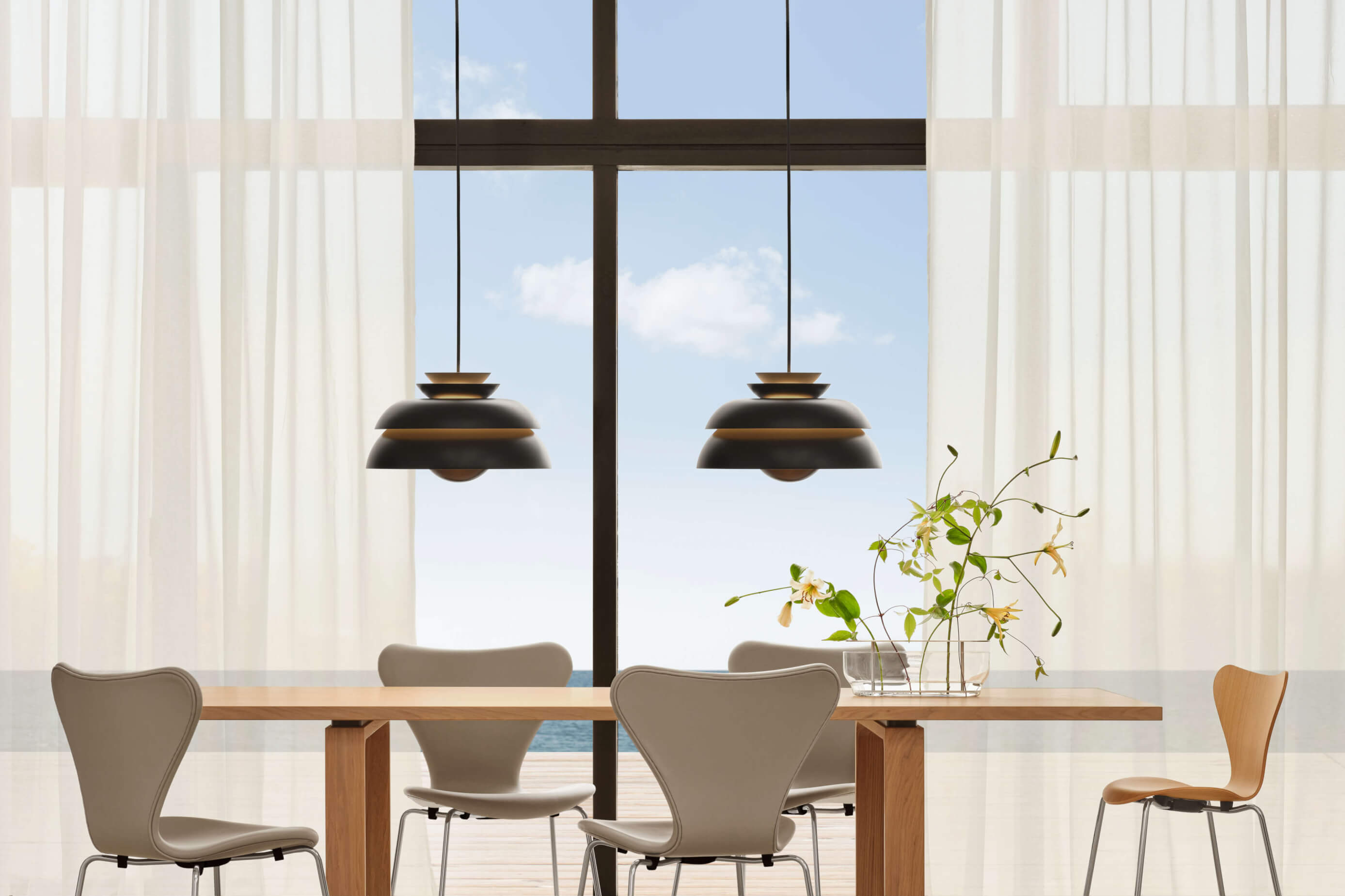Jorn utzon shop lamp