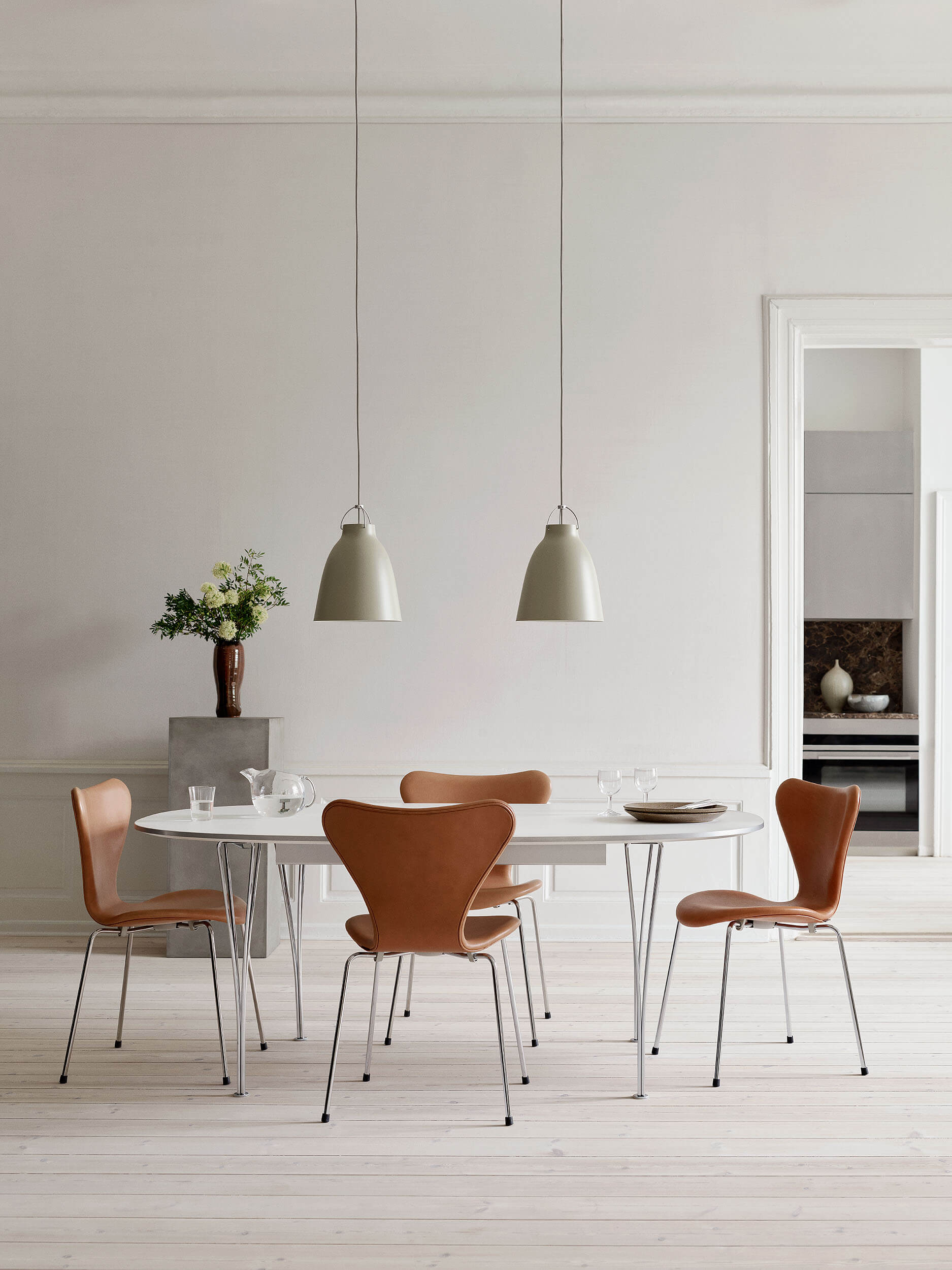 Fritz Hansen テーブル、椅子 fh-tscp-bn600-1-300x300.jpg