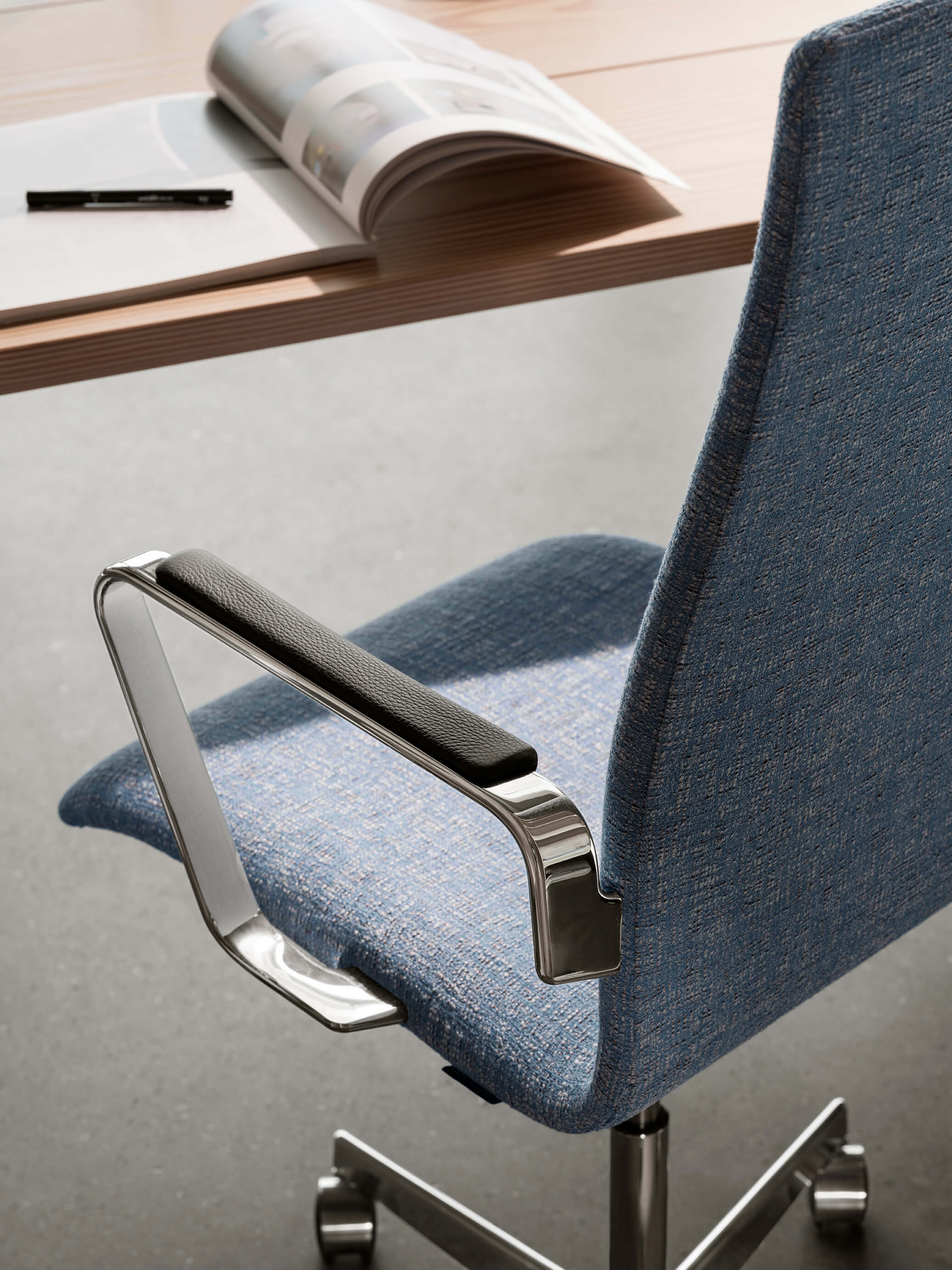 Oxford™ chair - 3173T - Designed by Arne Jacobsen - Fritz Hansen