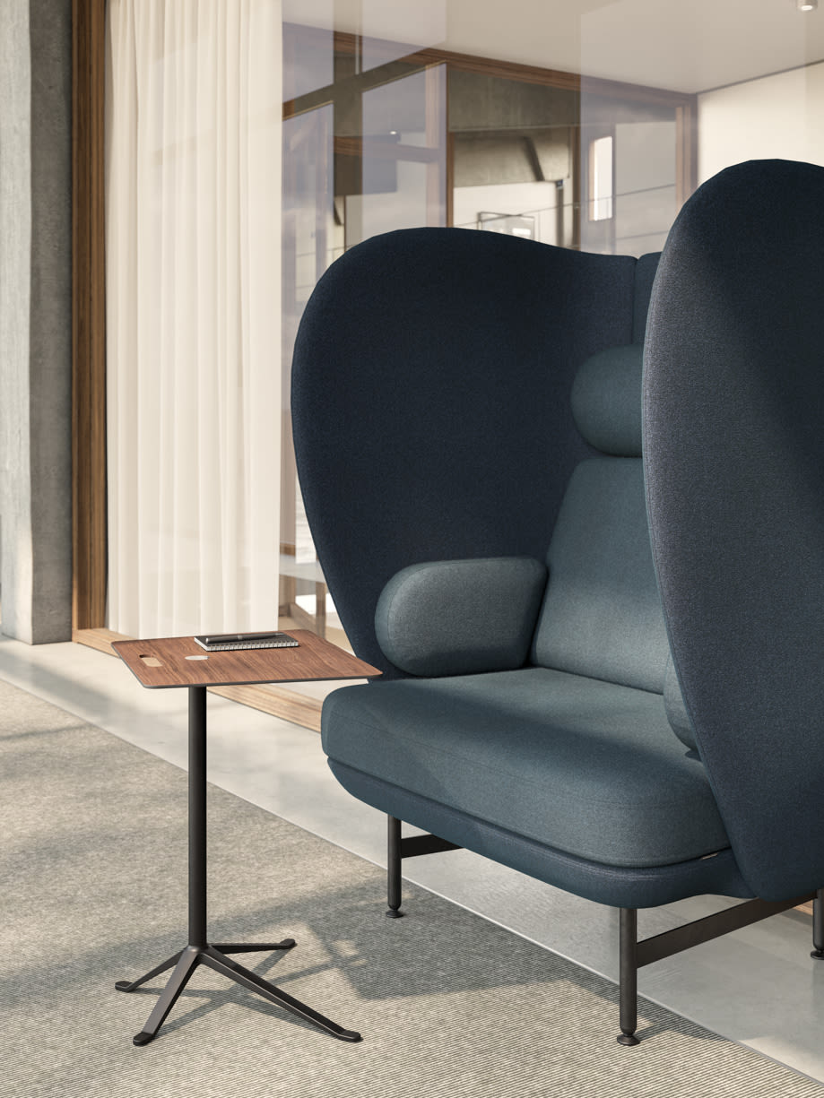 Fritz Hansen Little Friend™ Side Table - KS12, Ø 45 cm